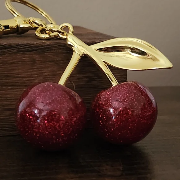 CHERRY BAG CHARM / KEYCHAIN - Picture 3 of 4